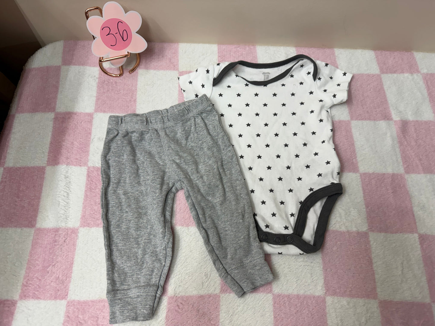 3/6m gray outfit