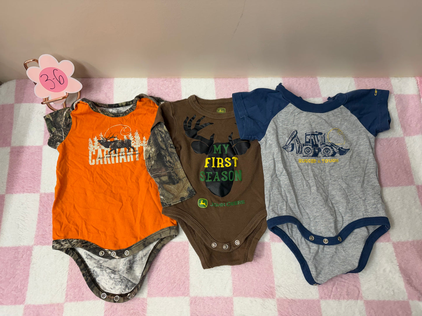 3/6m 3 onesies