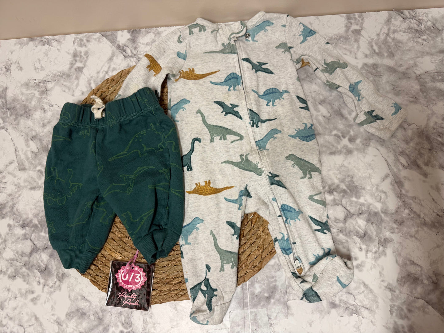 0/3m dino pants & sleeper
