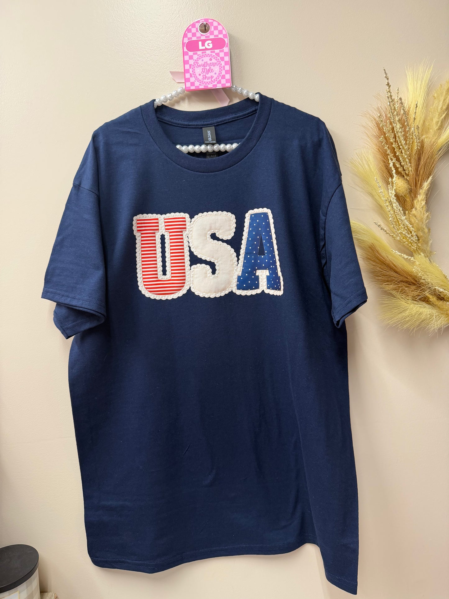 Adult large USA tshirt