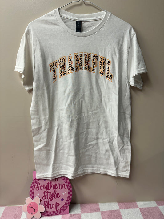 Adult small thankful tshirt