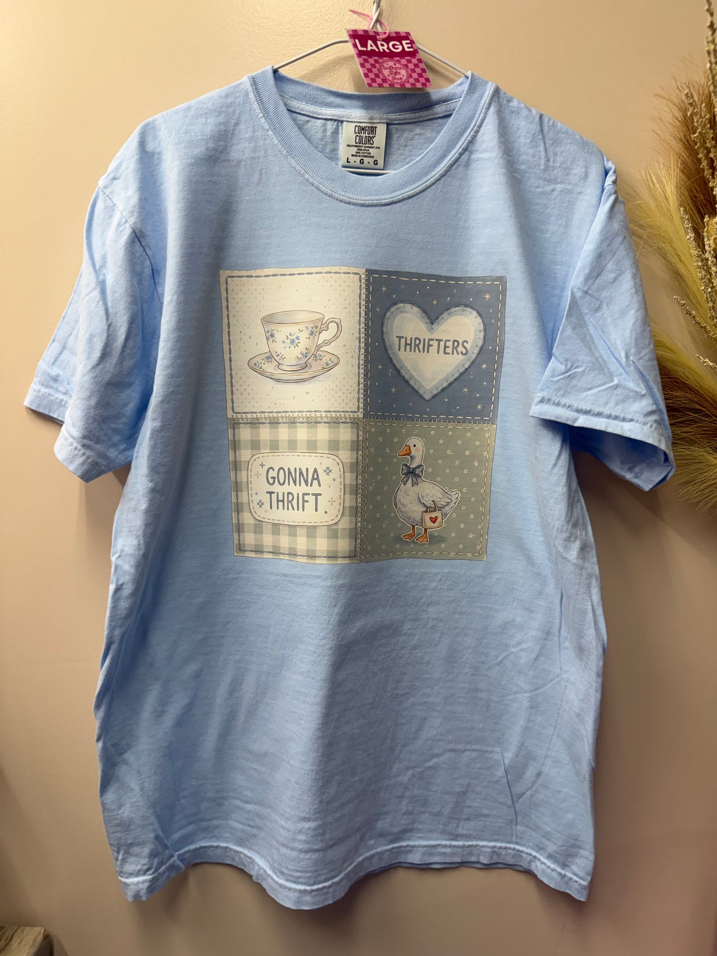 Adult large vintage thrifters tshirt