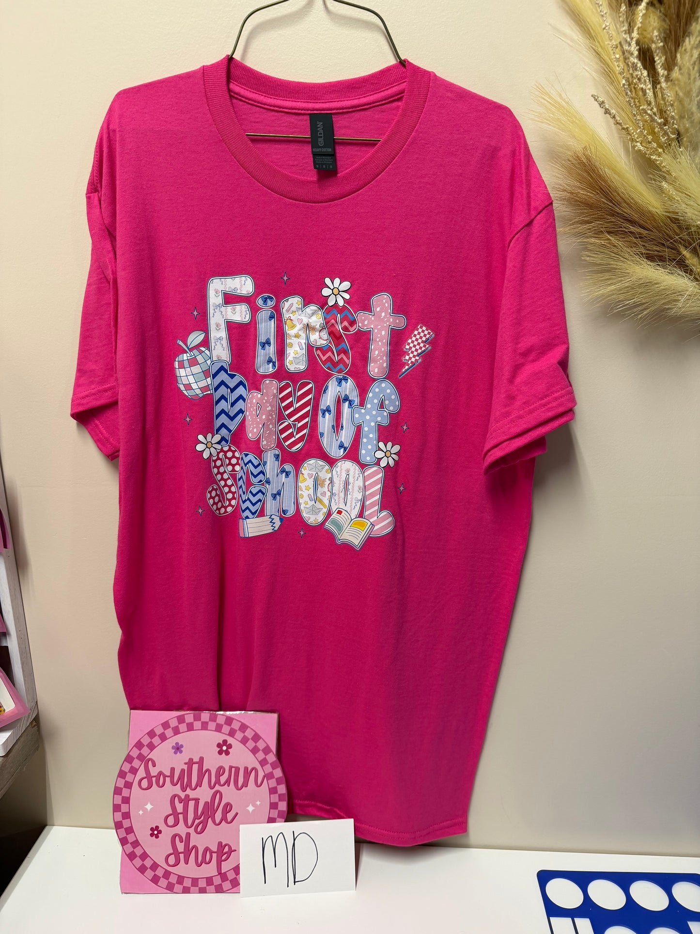 Adult medium first day tshirt