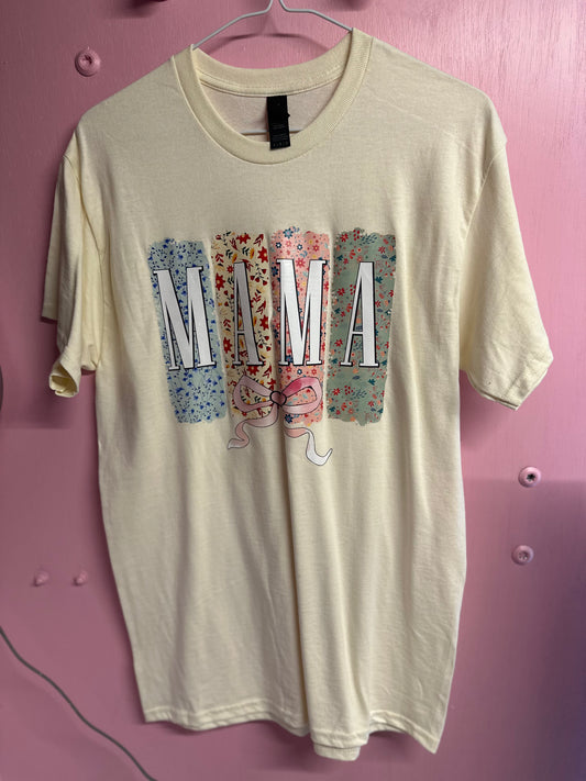 Adult medium mama tshirt