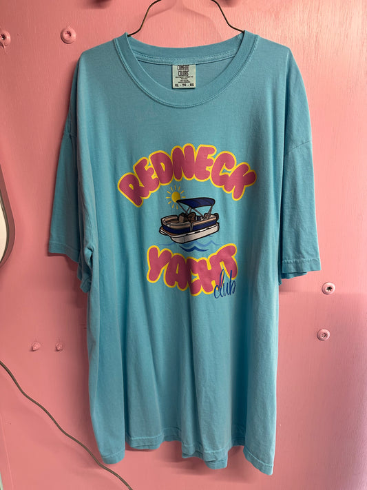 Adult xl redneck yacht tshirt