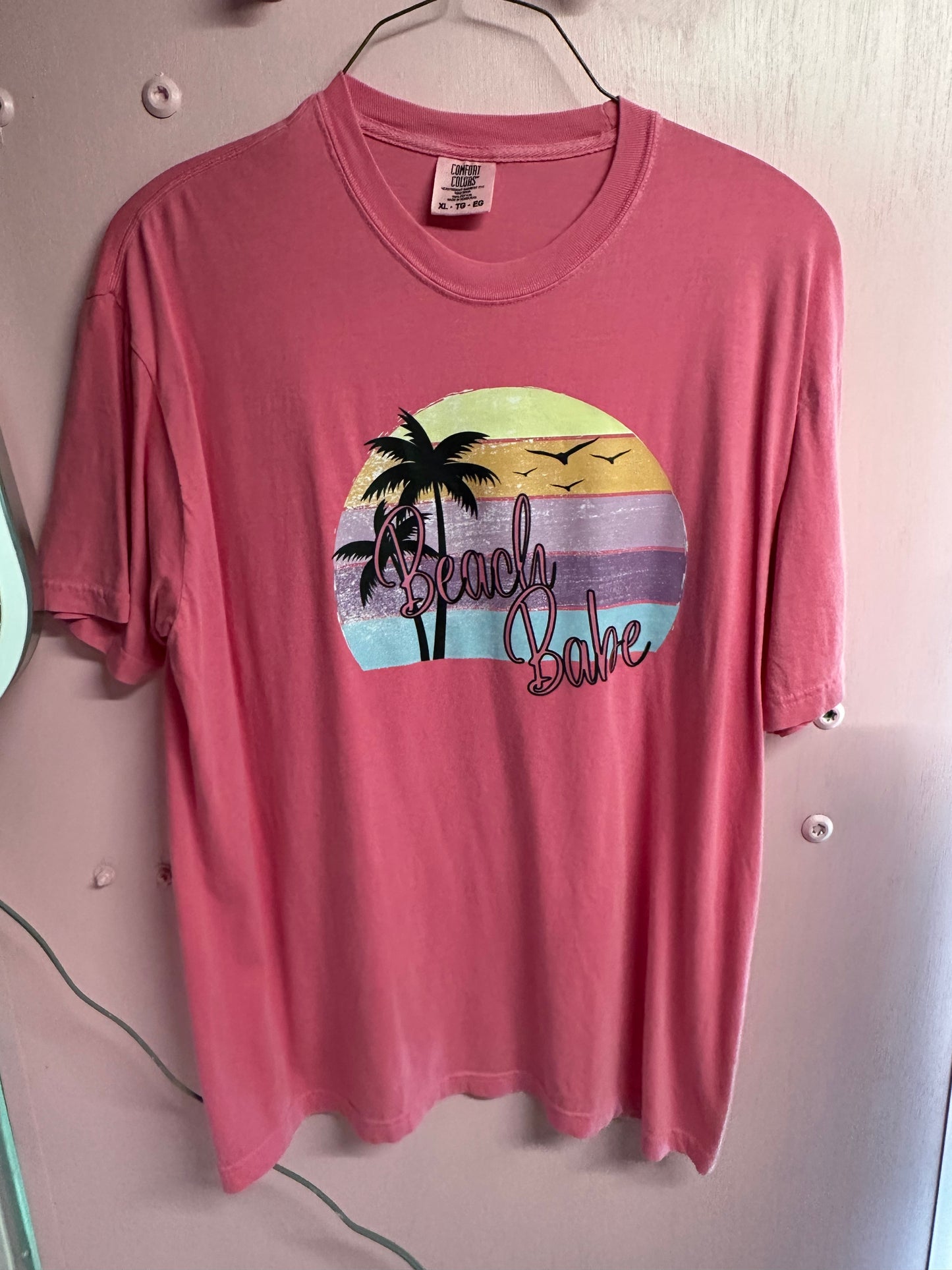 Adult xl beach babe tshirt