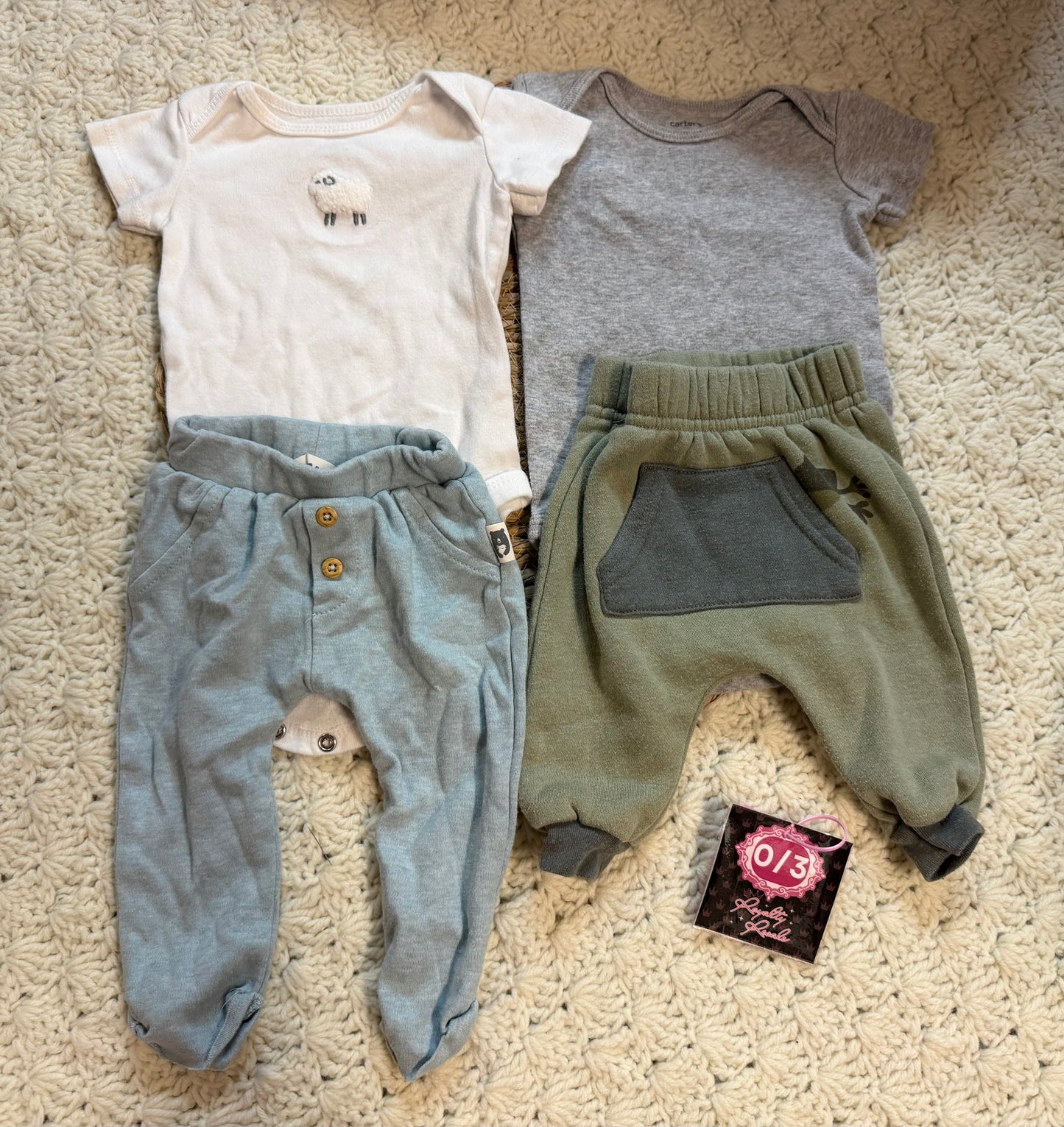 0/3m 2 outfits