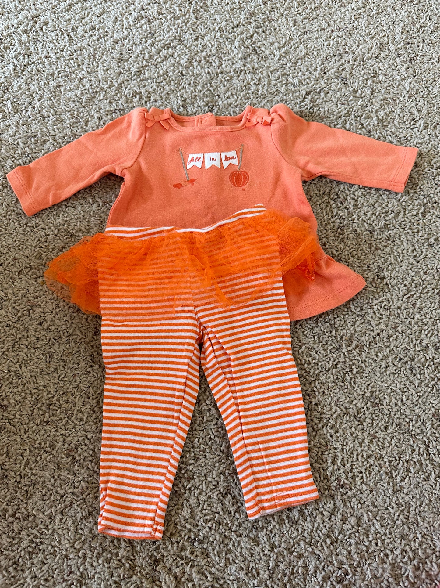 0/3m fall in love outfit