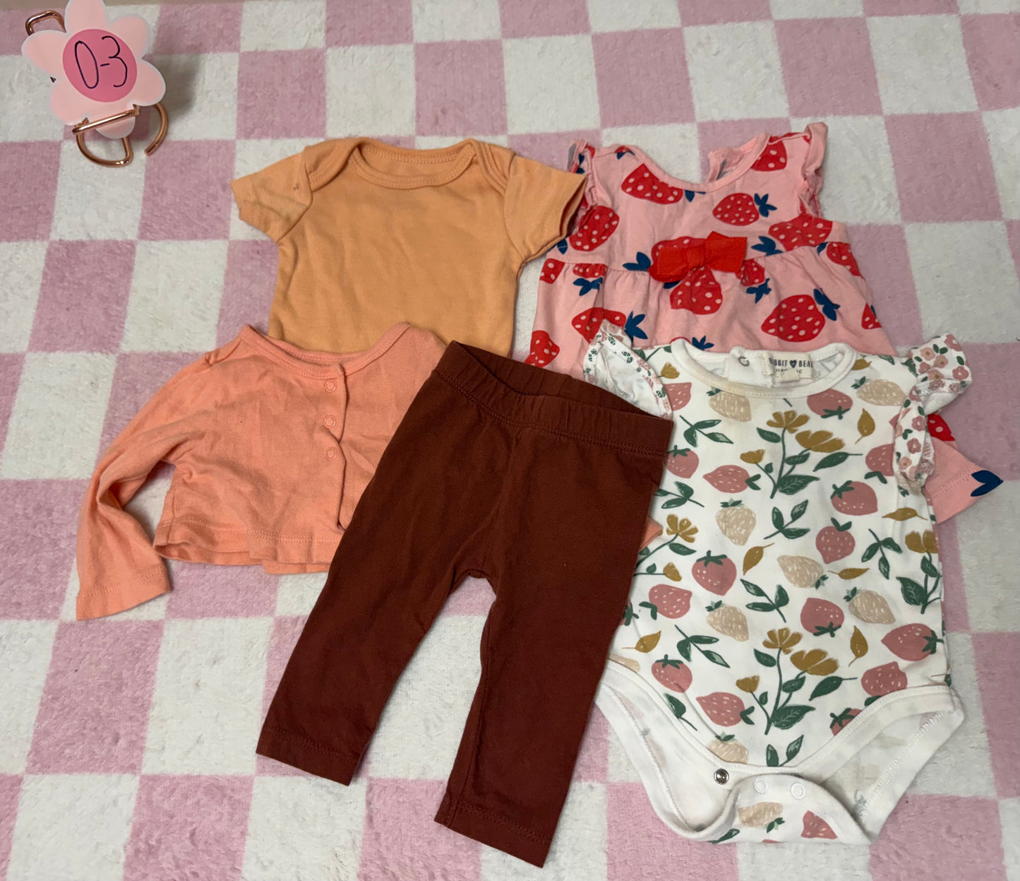 0/3m tops and leggings