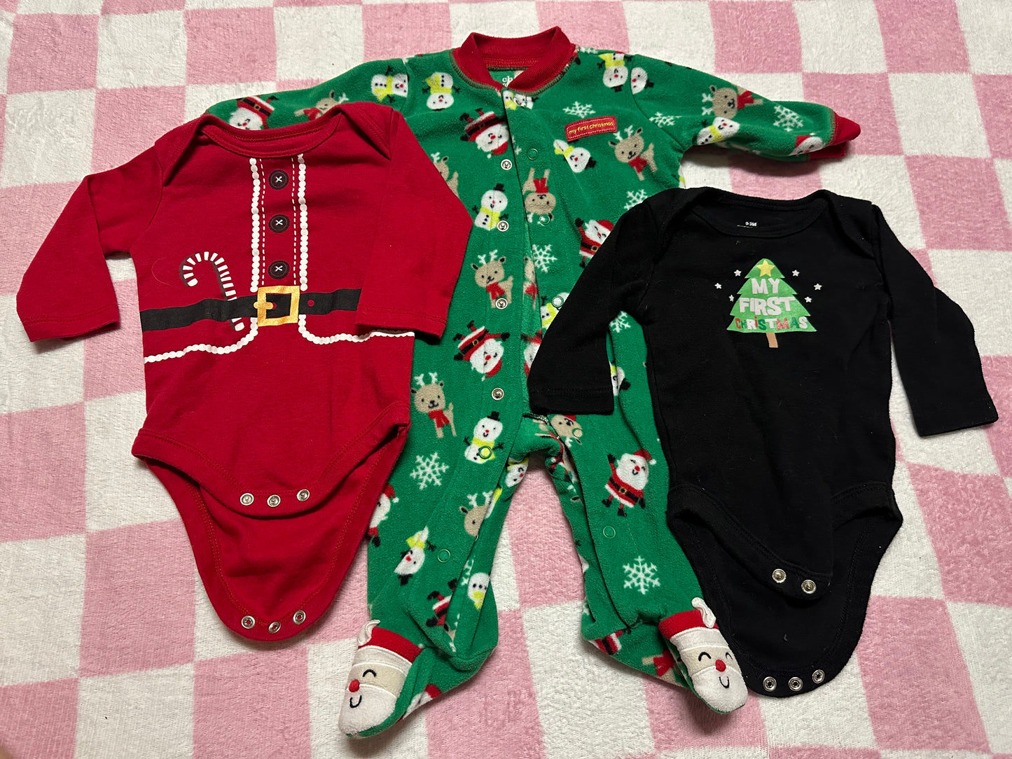 0/3m 3 Christmas pieces