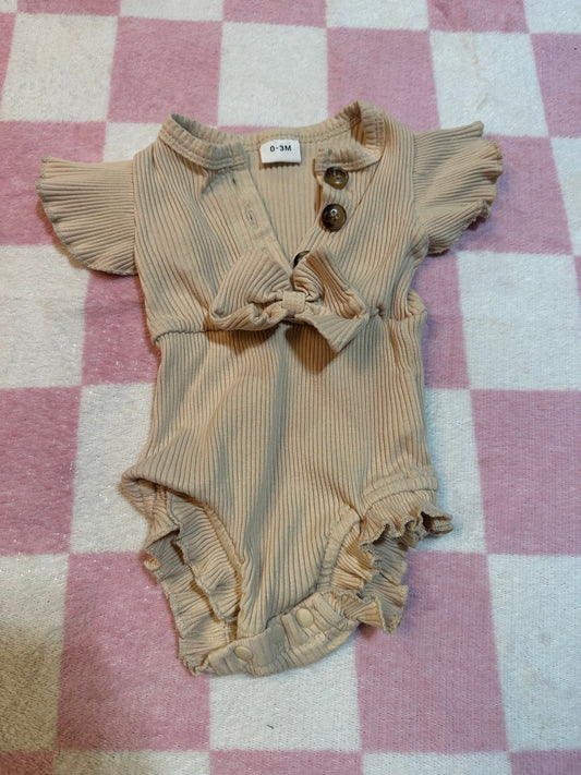 0/3m Tan romper