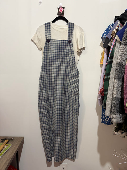 Women's Small Dress & Tshirt