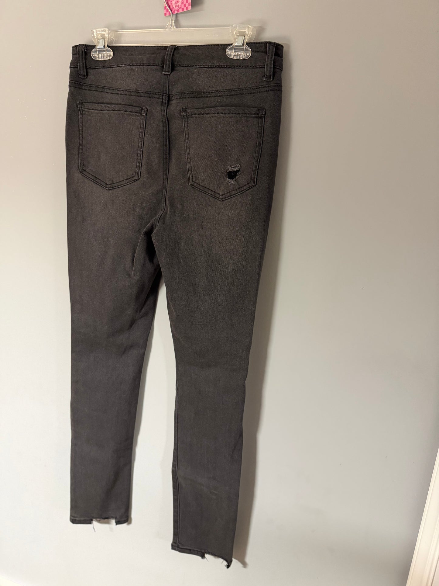 White Birch Black Distressed Jeans – Medium