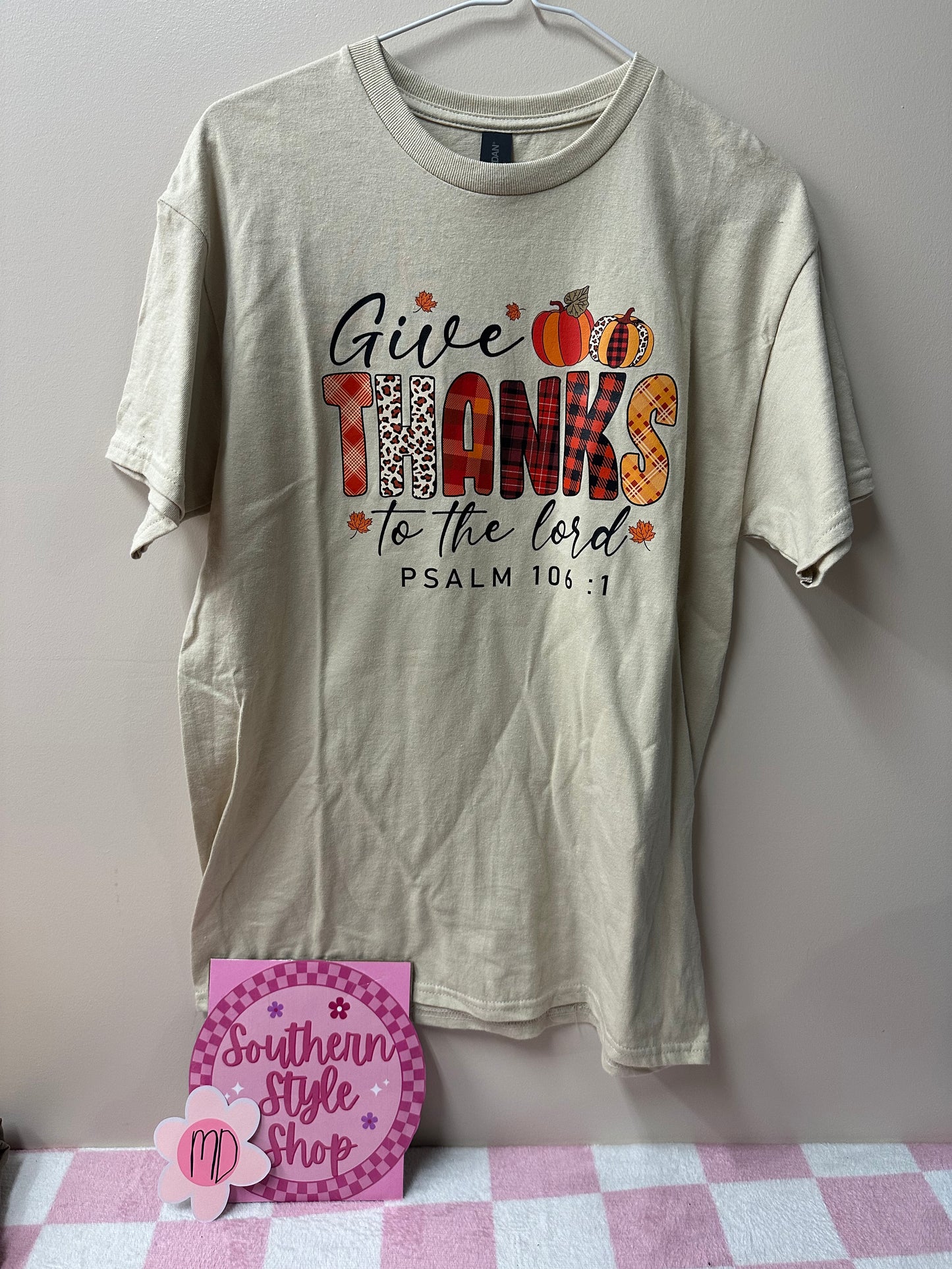 Adult medium give thanks tshirt