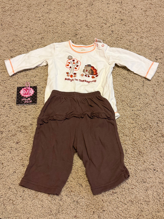 0/3m 1st Thanksgiving outfit