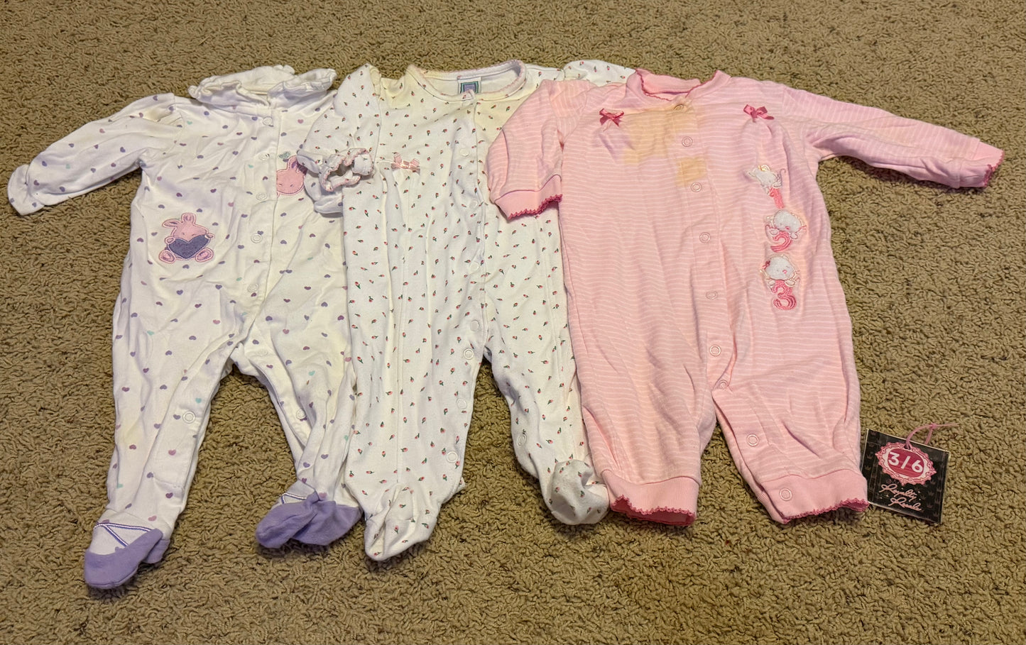 3/6m white/pink sleepers