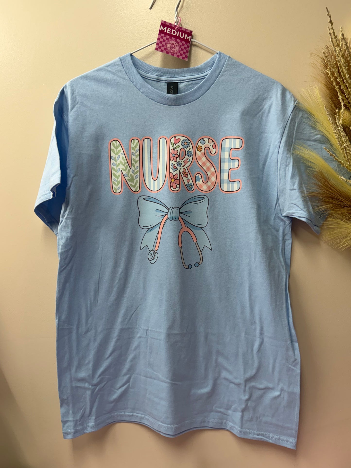 Adult medium nurse tshirt