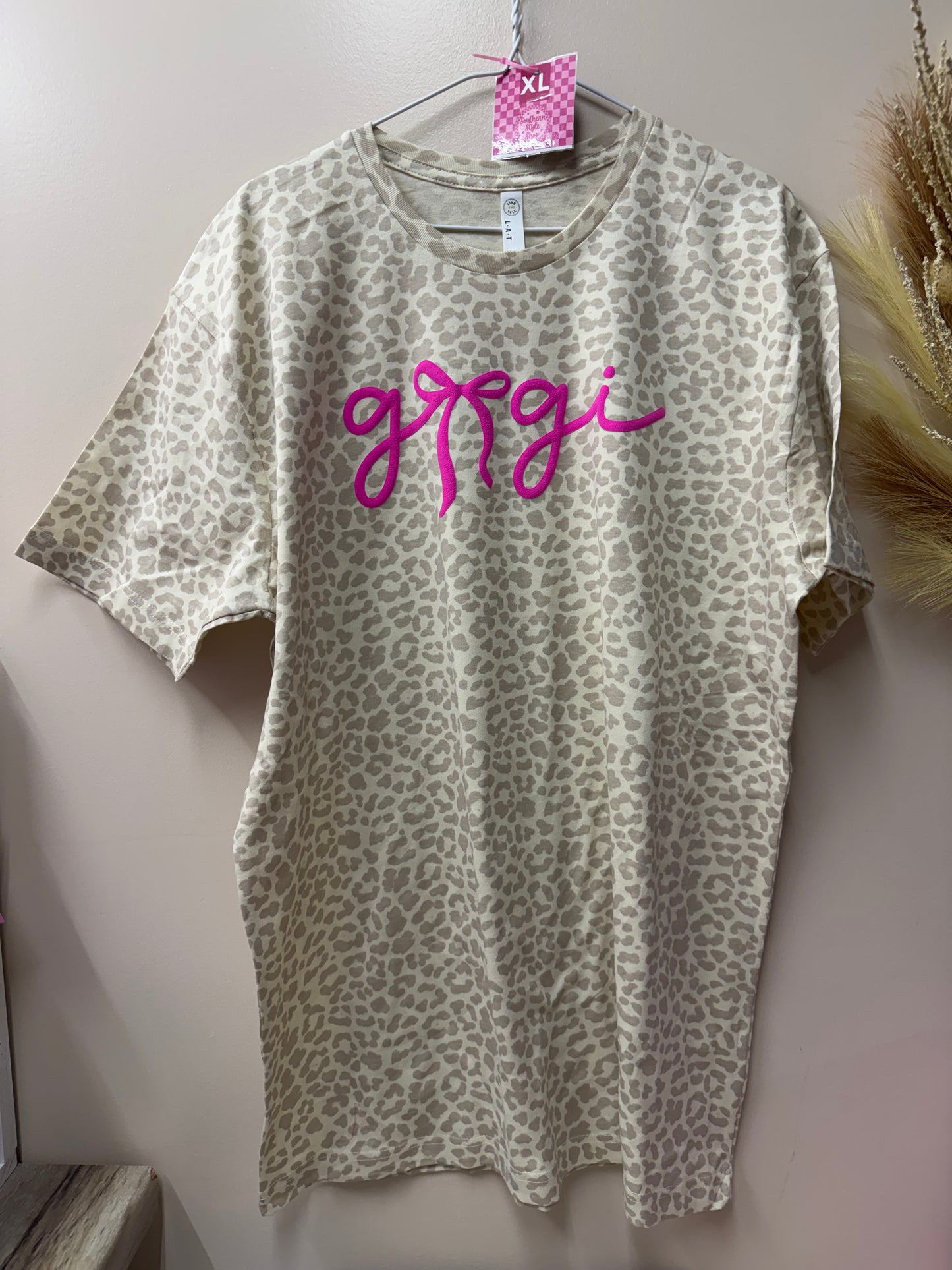 Adult XL Gigi tshirt