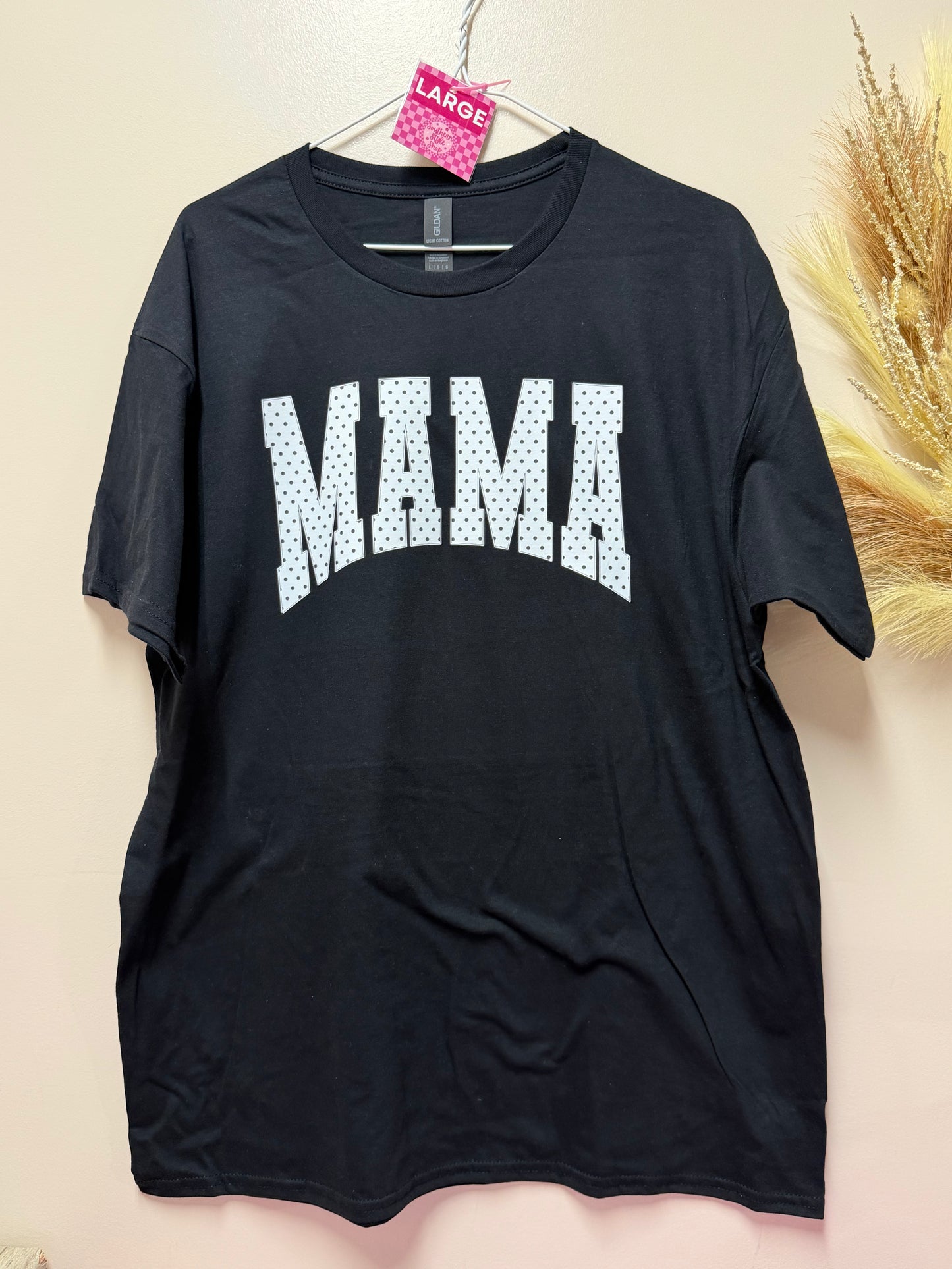 Adult large polka dot mama tshirt