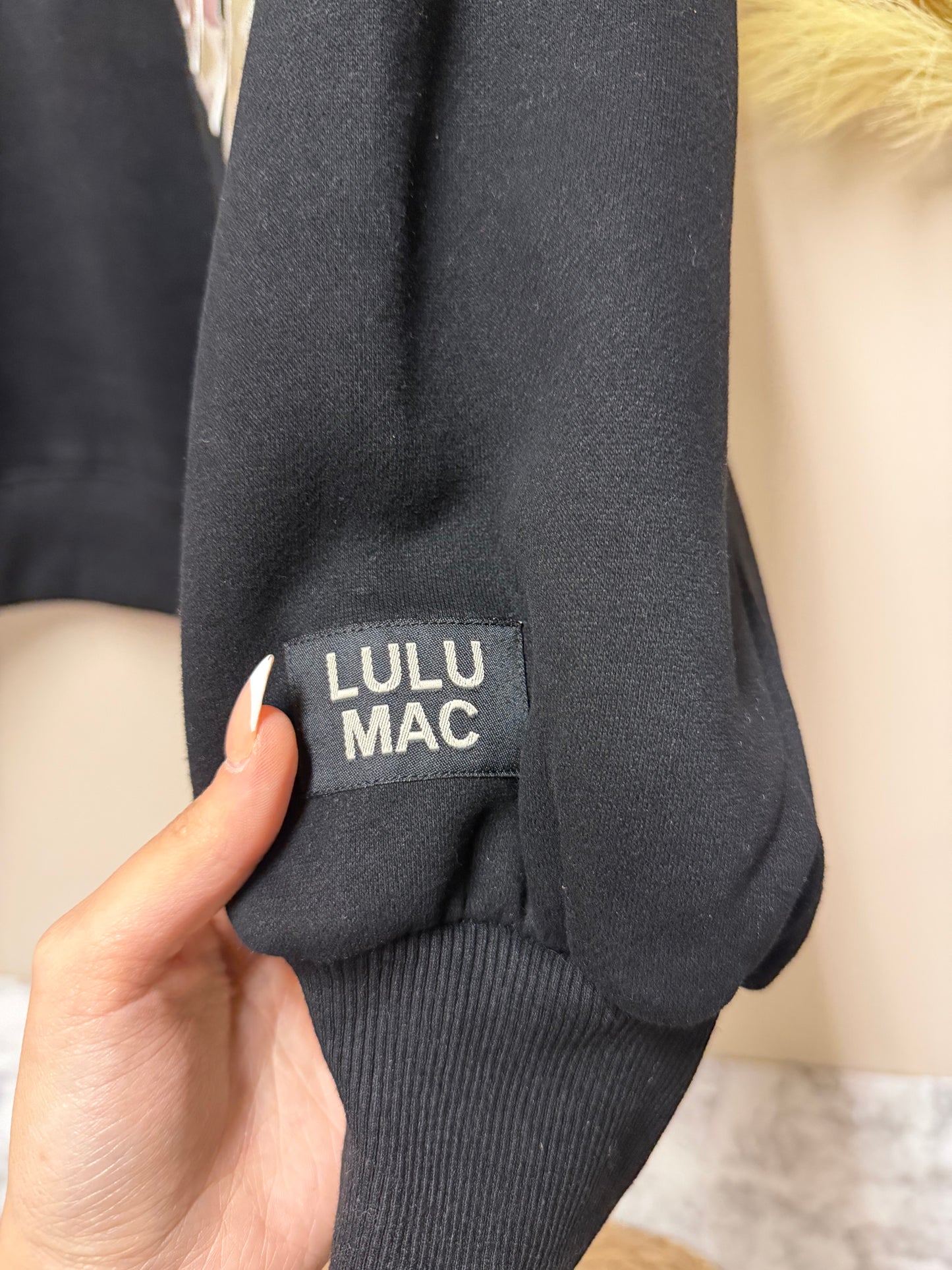 Lulu Mac Sweatshirt Black/Camo- Embroidered