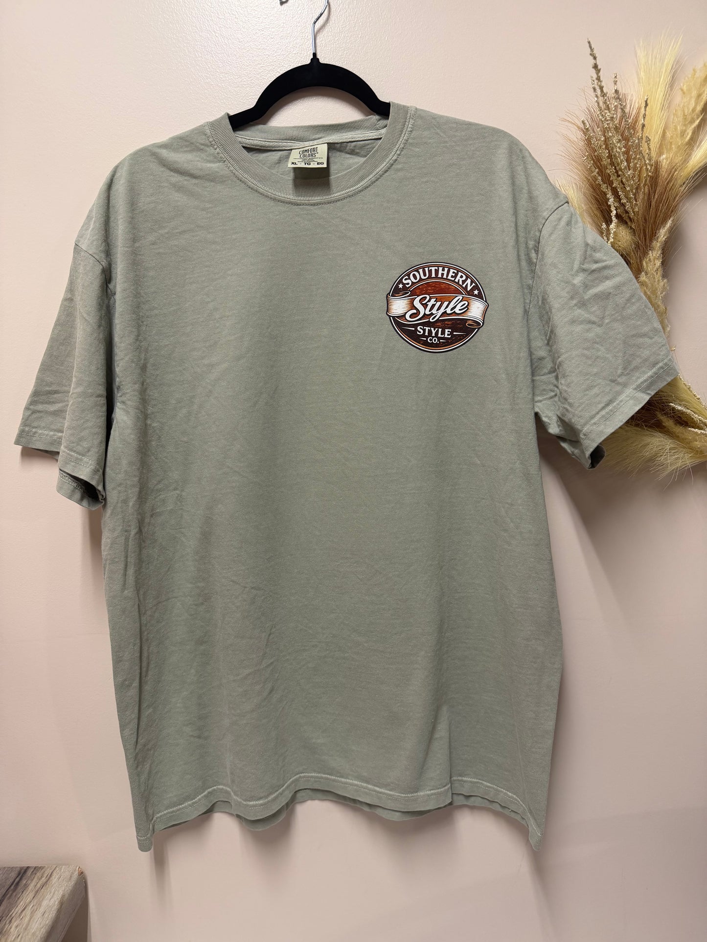 Ducks, Dogs & Decoys™ Comfort Colors® Graphic Tee