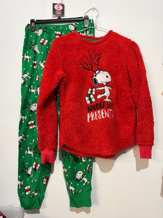 Women's XS Christmas Snoopy Pj Set