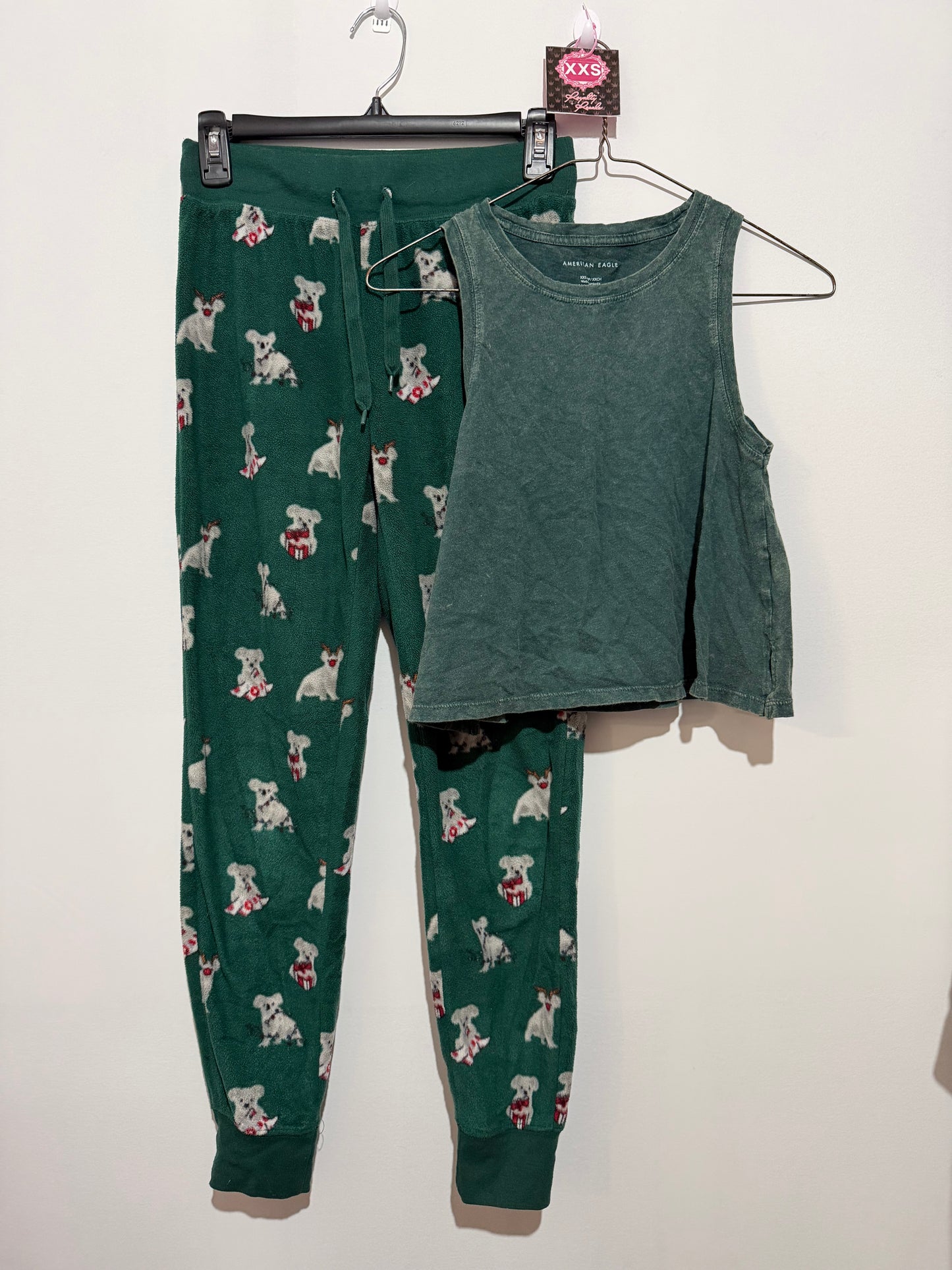 Women's XS Green PJ Set