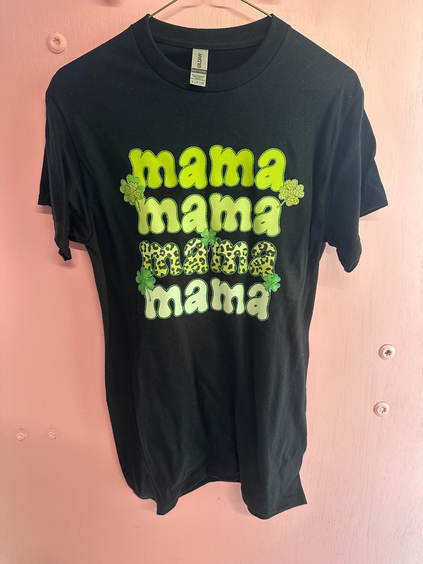 Adult small St.Patty mama tshirt