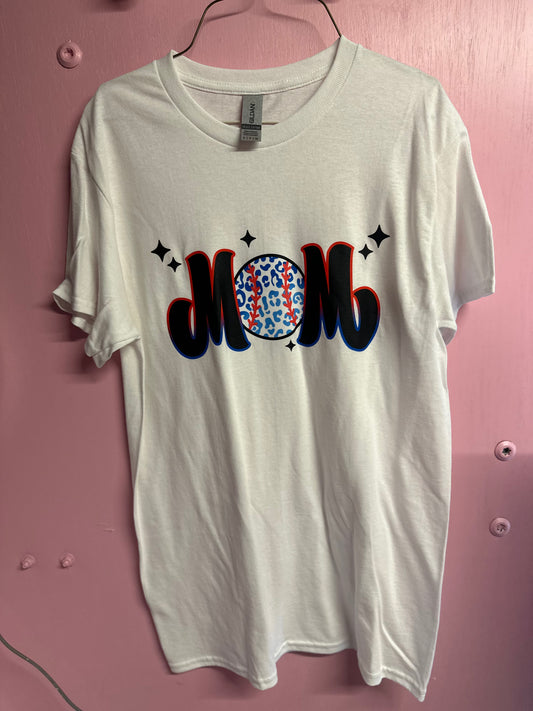 Adult small mom tshirt